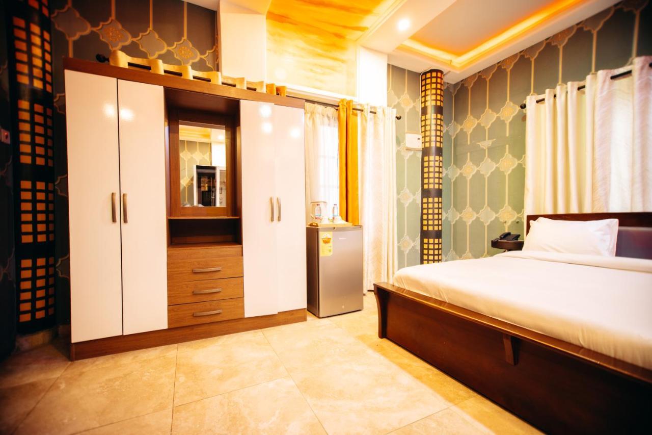 Plus 33 Hotel Nungua Bagian luar foto