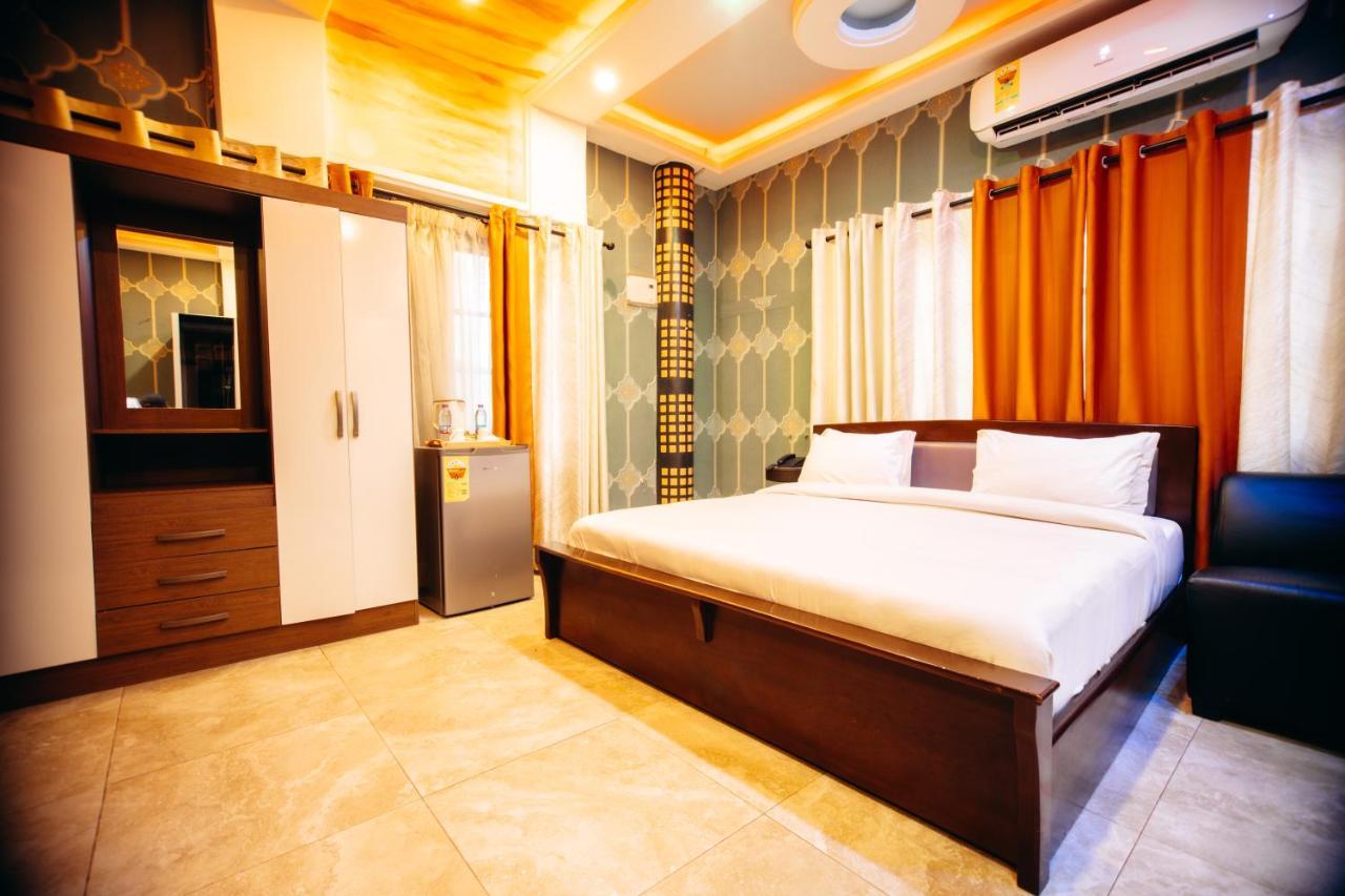 Plus 33 Hotel Nungua Bagian luar foto