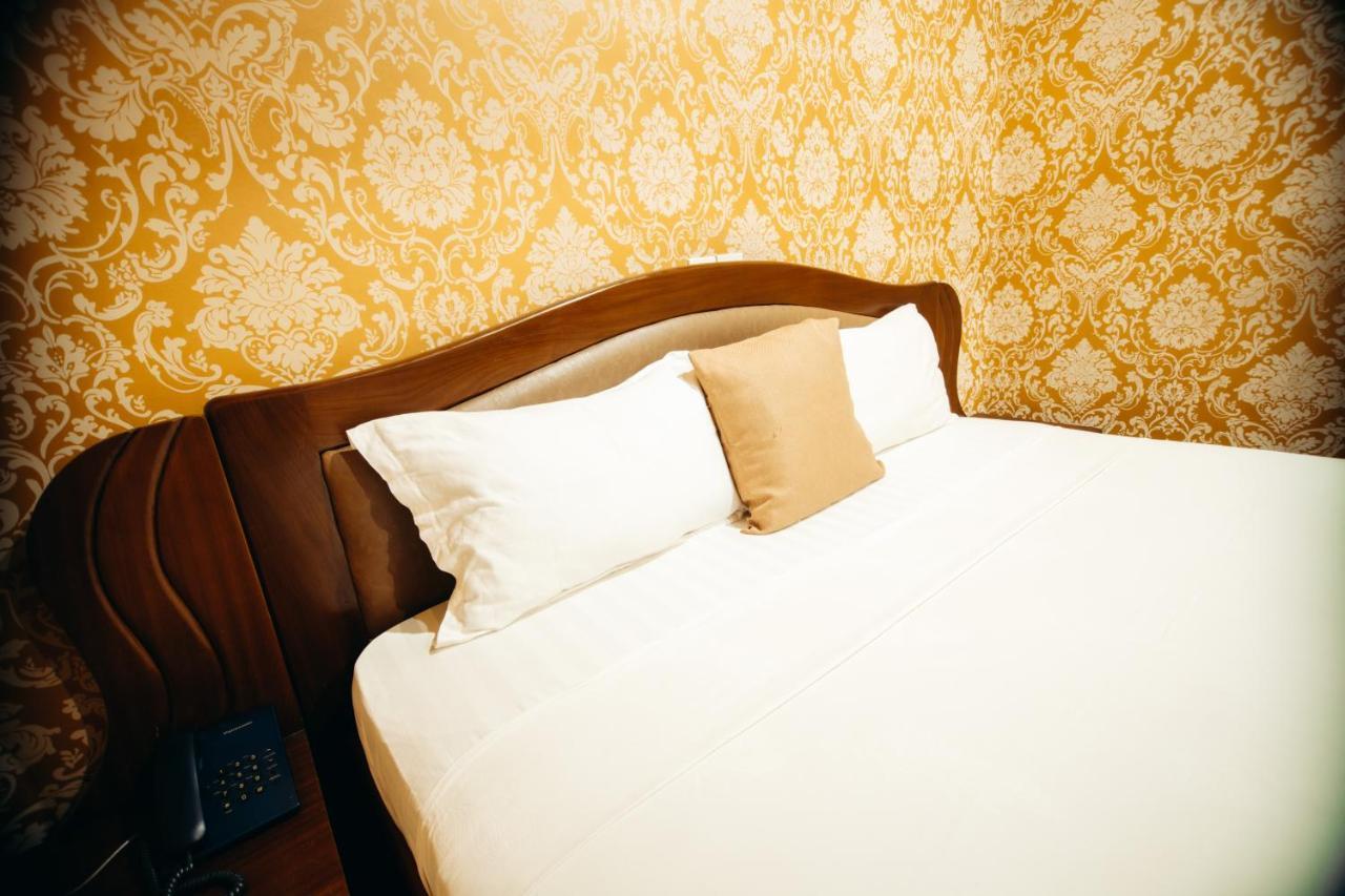 Plus 33 Hotel Nungua Bagian luar foto