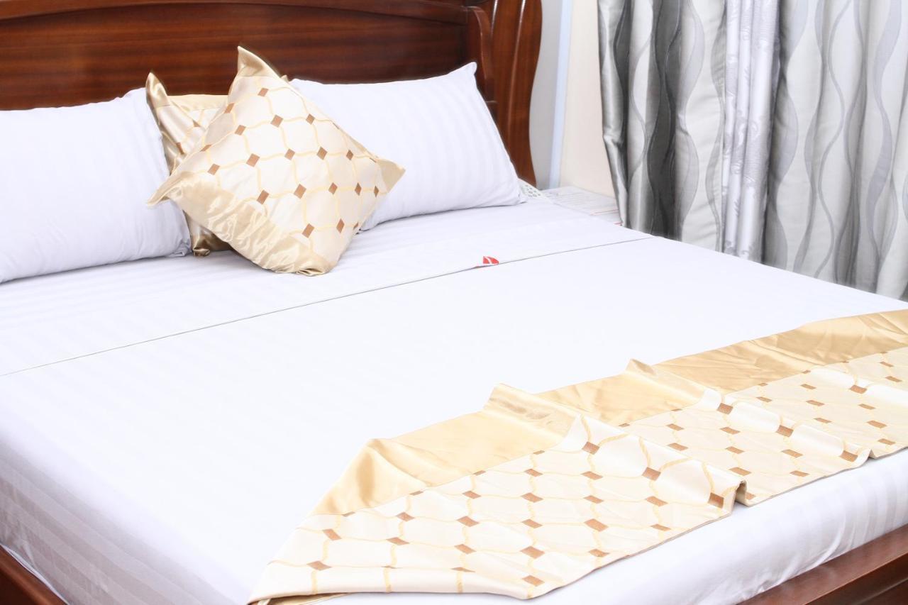 Plus 33 Hotel Nungua Bagian luar foto